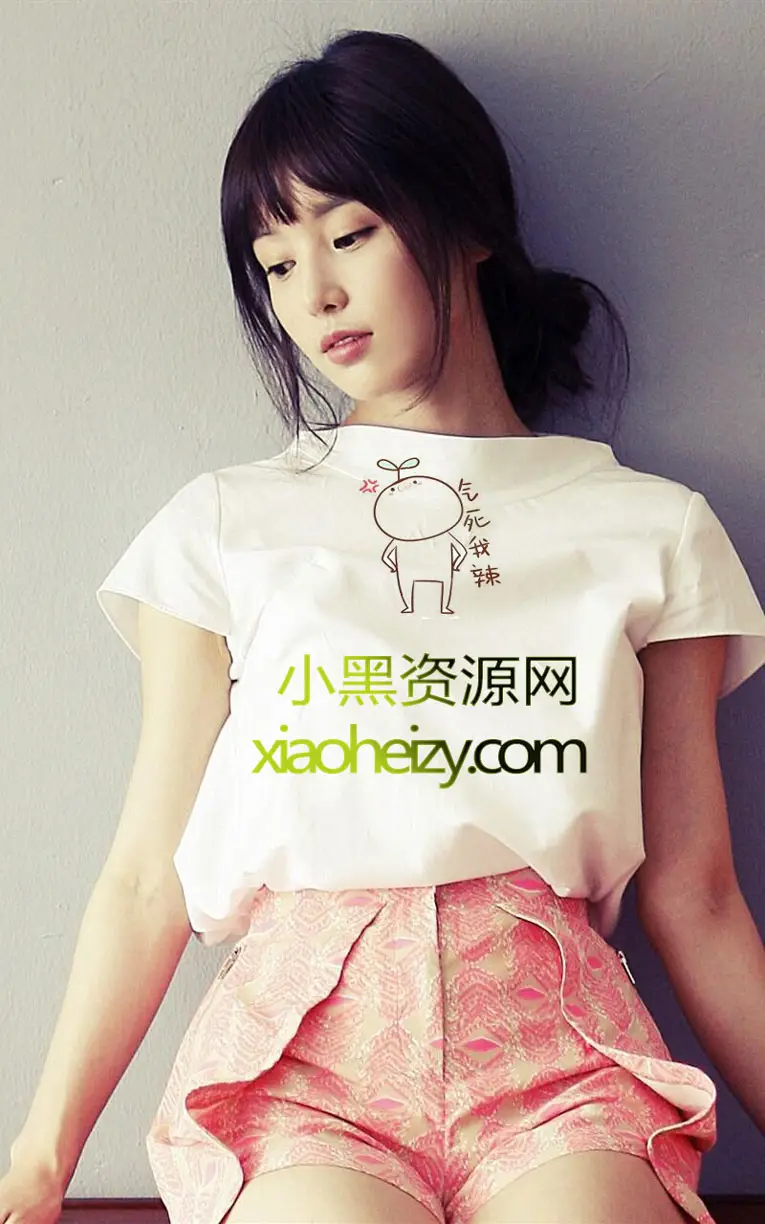 女生衣服文字创意设计PSD源码-山云部落官网 | 资源交流社区-sy.team